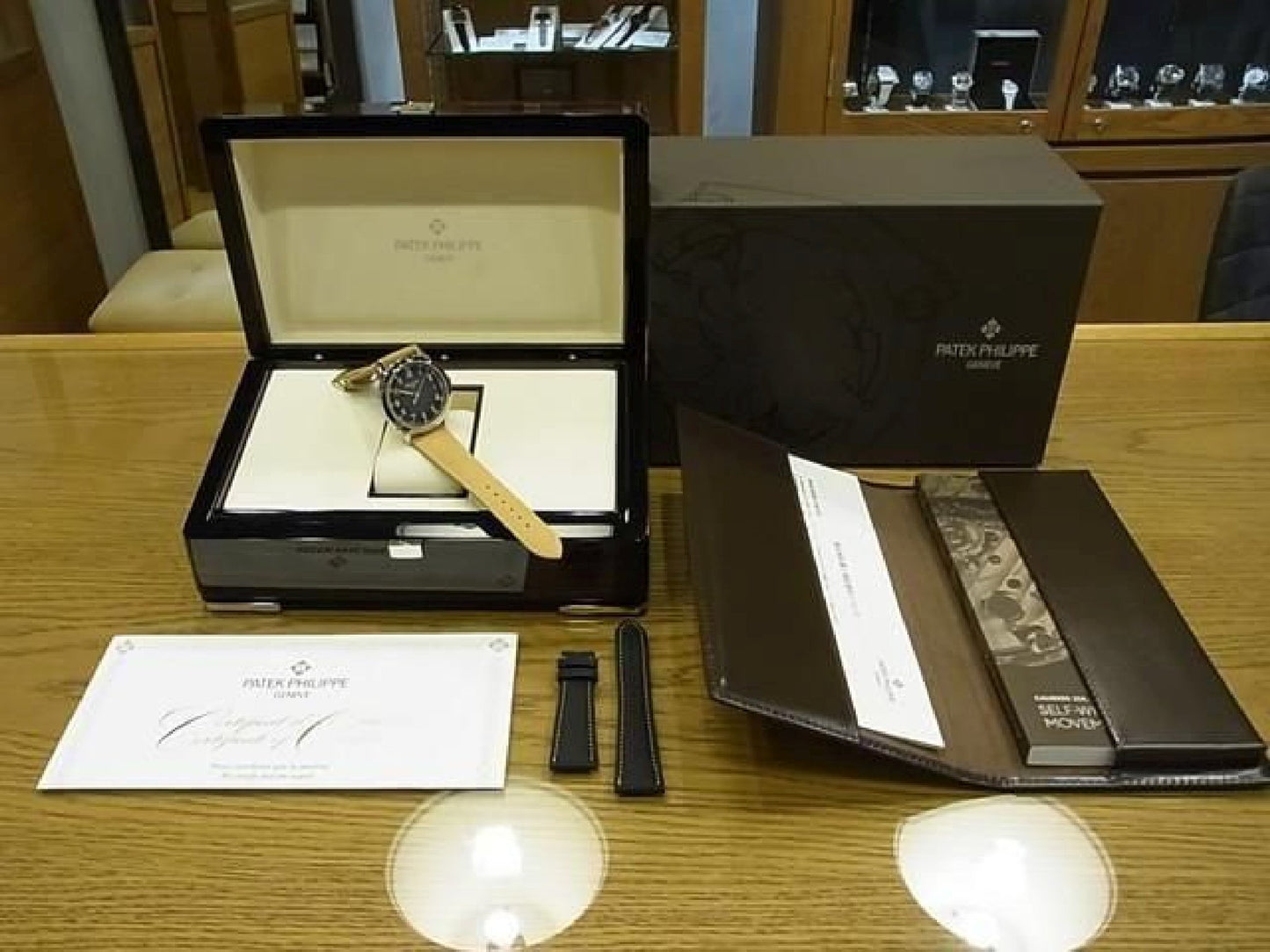 PATEK PHILIPPE Calatoraba schwarze Abstufung WG 5226G-001 Herren 193255844 hannari-shop