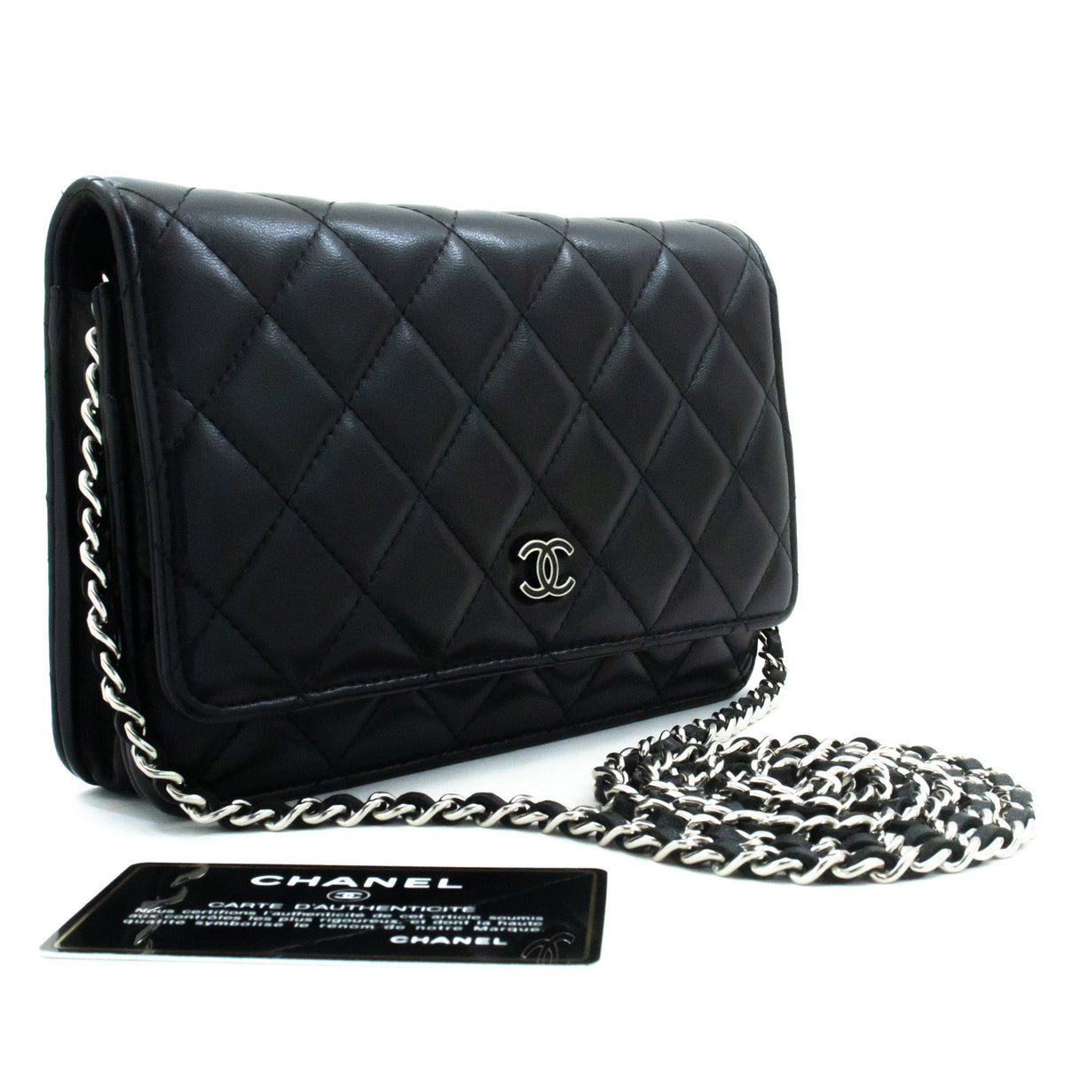 CHANEL Schwarze Classic Wallet On Chain WOC Schultertasche Lammleder SV ap8 — Draufsicht hannari-shop