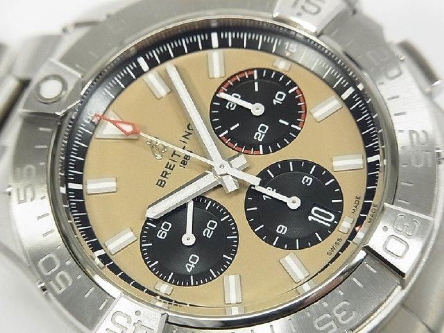 BREITLING Avenger B01 Chronograph 44 AB0147101A1A1 Herren 183047097 hannari-shop