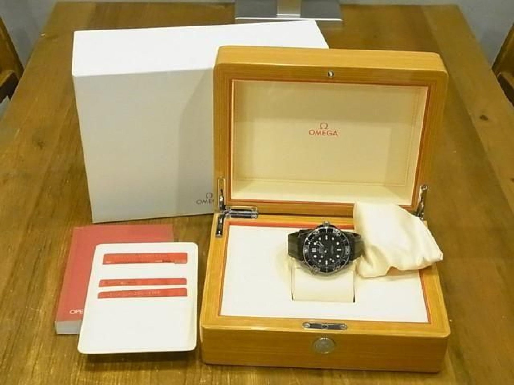 OMEGA SEA MASTER Divers300M Co-Axial Master Chronometer 43,5 MM schwarze Keramik Herren 188693848 hannari-shop
