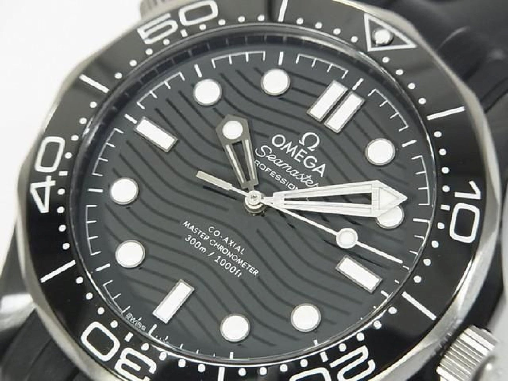 OMEGA SEA MASTER Divers300M Co-Axial Master Chronometer 43,5 MM schwarze Keramik Herren 188693848 hannari-shop