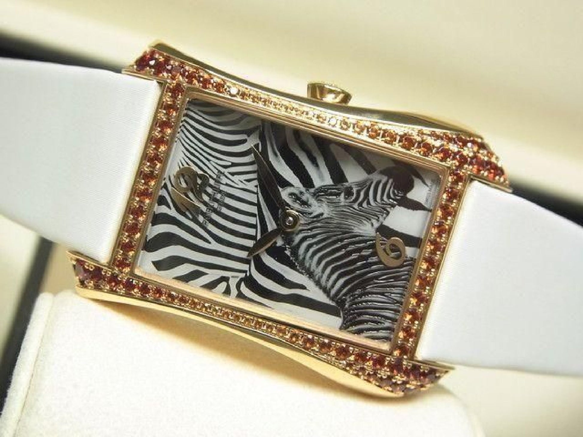 PATEK PHILIPPE Gondolo Serata 18KRG Zebra-Motiv 4962/200R-010 Herrenuhr 190732018 hannari-shop