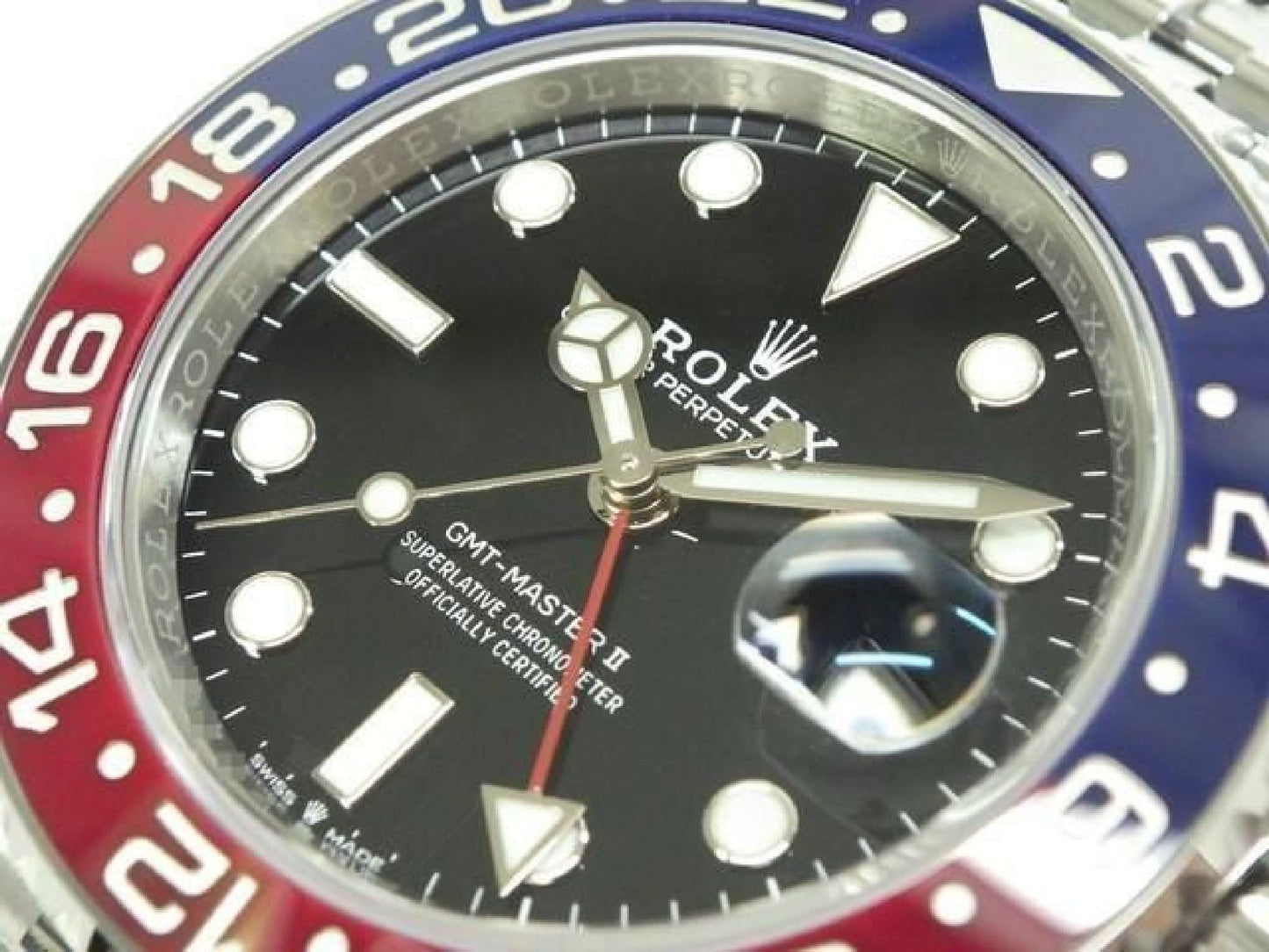 ROLEX GMT MasterII mit rot-blauer Lünette, Jubilee-Armband, Modell 126710BLRO, Baujahr '22, Herren, Seriennummer 191676704, hannari-shop