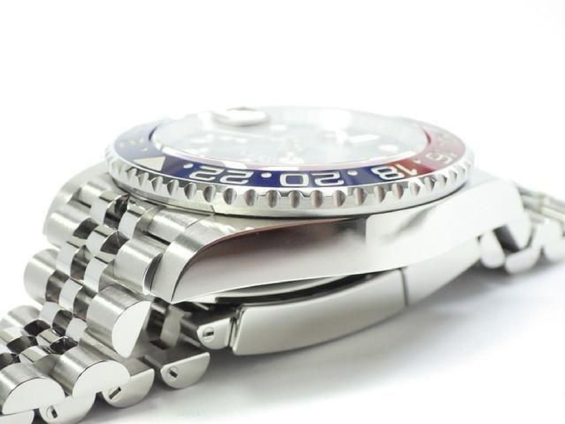 ROLEX GMT MasterII mit rot-blauer Lünette, Jubilee-Armband, Modell 126710BLRO, Baujahr '22, Herren, Seriennummer 191676704, hannari-shop