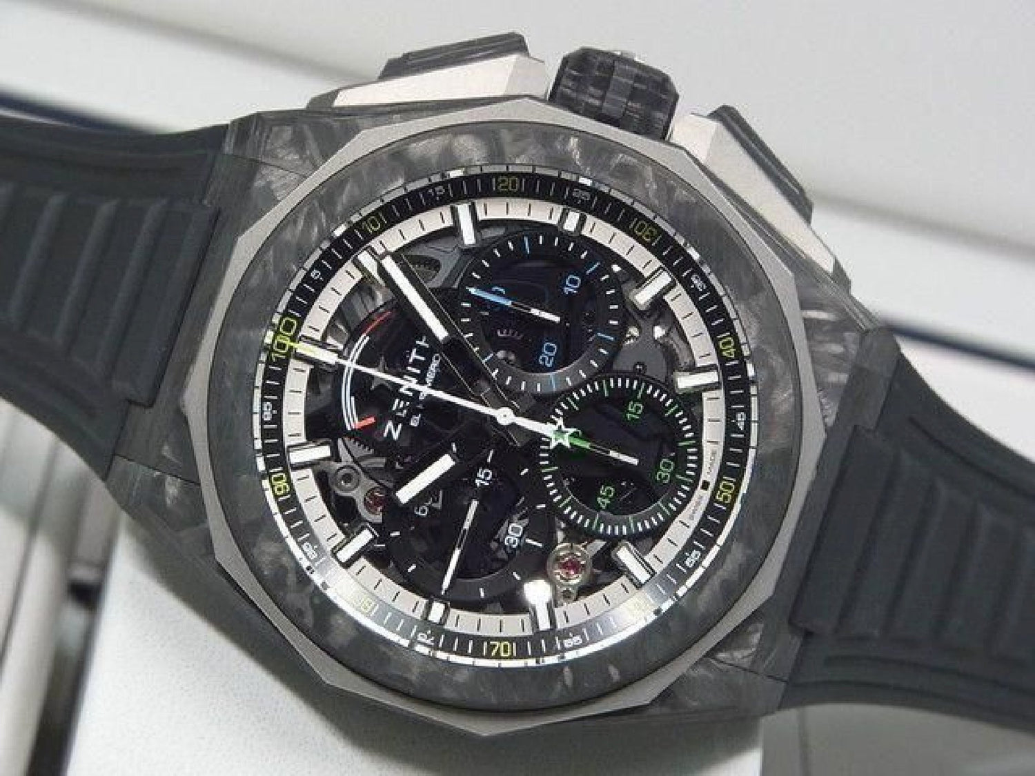ZENITH Defy extreme Carbon 10.9100.9004/22.I200 Genuine goods Mens 192616198 hannari-shop