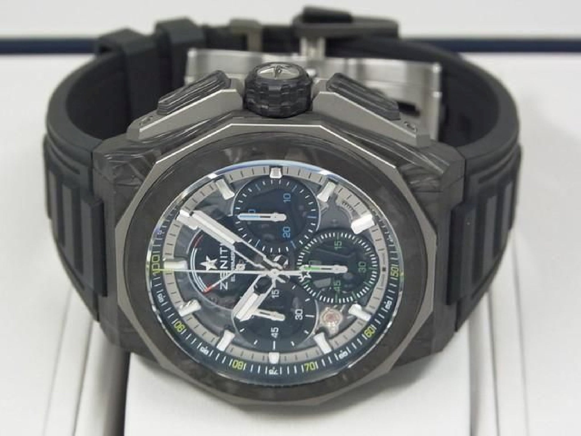 ZENITH Defy extreme Carbon 10.9100.9004/22.I200 Originalware Herren 192616198 hannari-shop