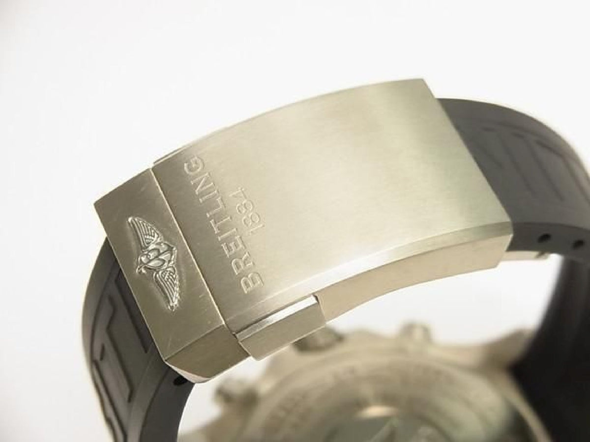 BREITLING Avenger Bandit Titanium E1338310/M534 Mens 192927454 hannari-shop