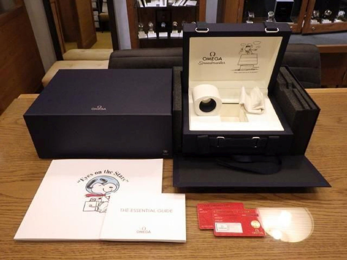 OMEGA Speedmaster silber Snoopy Award 50-Jubiläumsmodell 310.32.42.50.02.001 '26 gekauft unbenutzt Herrenuhr 192952015 hannari-shop