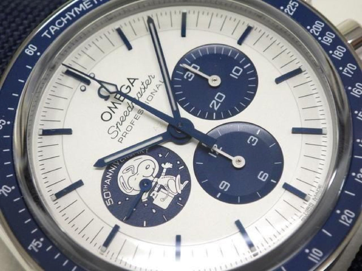 OMEGA Speedmaster silber Snoopy Award 50-Jubiläumsmodell 310.32.42.50.02.001 '26 gekauft unbenutzt Herrenuhr 192952015 hannari-shop