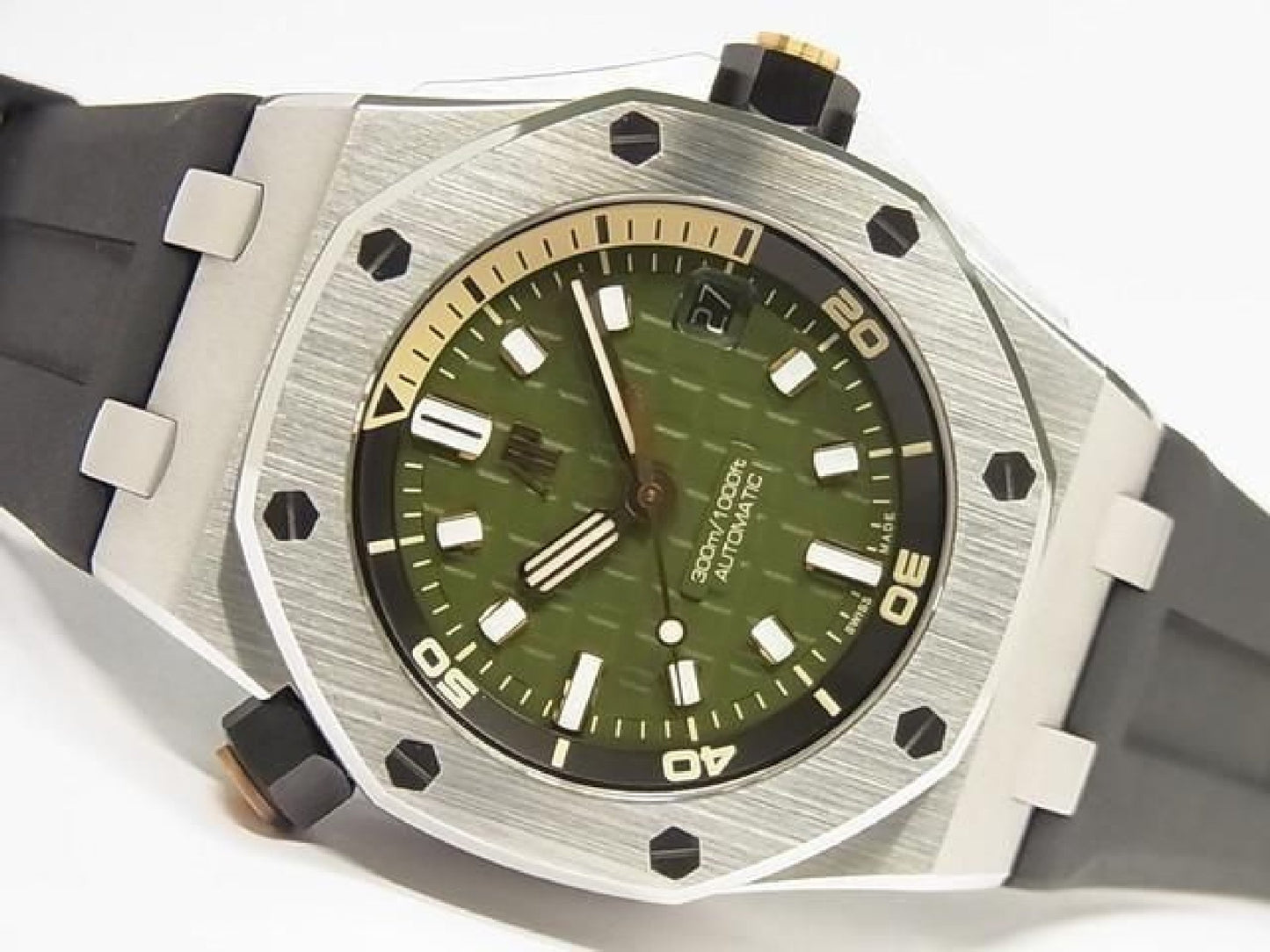 AUDEMARS PIGUET Royal Oak Offshore Diver khaki grün 15720ST.OO.A052CA.01 Herren 192952170 hannari-shop