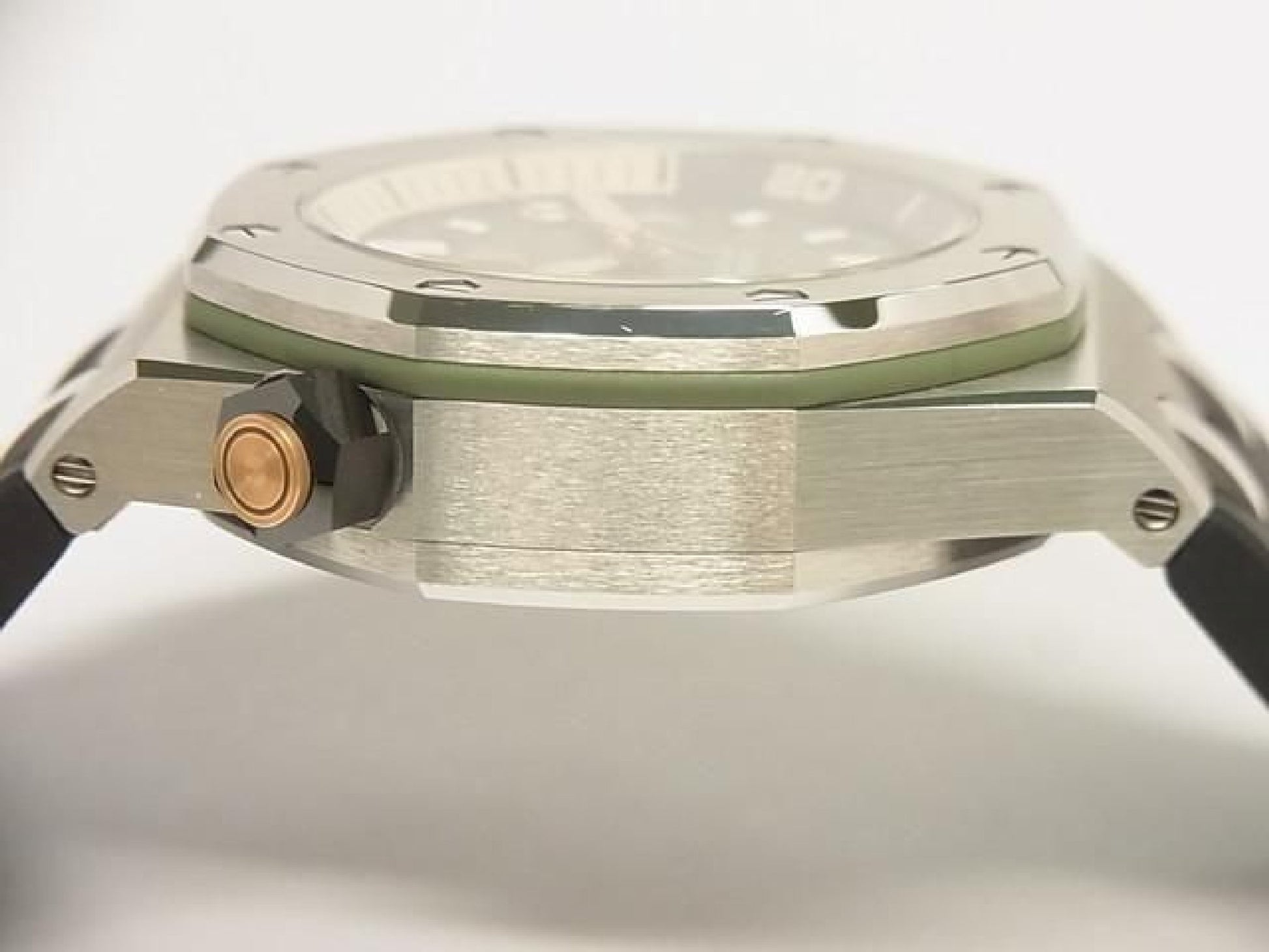 AUDEMARS PIGUET Royal Oak Offshore Diver khaki grün 15720ST.OO.A052CA.01 Herren 192952170 hannari-shop