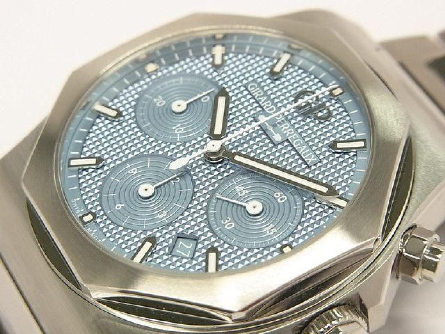 GIRARD PERREGAUX Laureato Chronograph 42 MM Eisblau world180 Los Limited Herren 193178415 hannari-shop