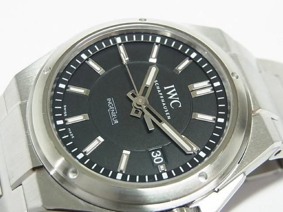IWC Ingenieur Automatic 39 MM schwarz IW323902 Herren 193912535 hannari-shop