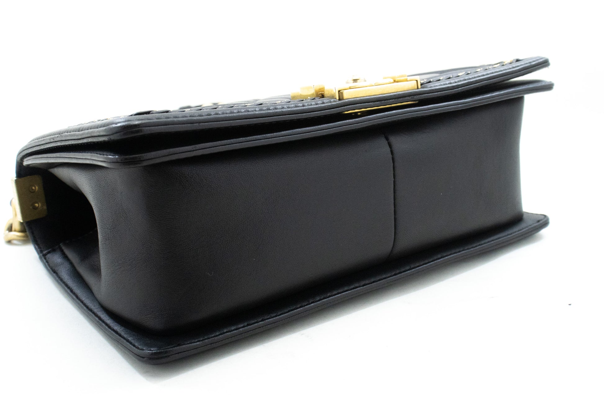 CHANEL Boy Chain Schultertasche Schwarz Gepolstertes Klappfach Lammleder n46 hannari-shop