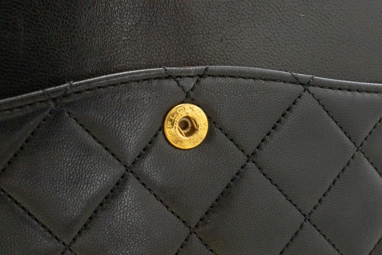 CHANEL Classic Double Flap 10" Ketten-Umhängetasche Schwarz Lammleder ak7 hannari-shop