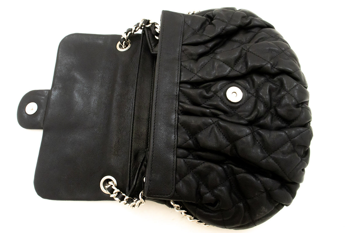 CHANEL Chain Around Schultertasche Crossbody Schwarz Kalbsleder ap9 hannari-shop