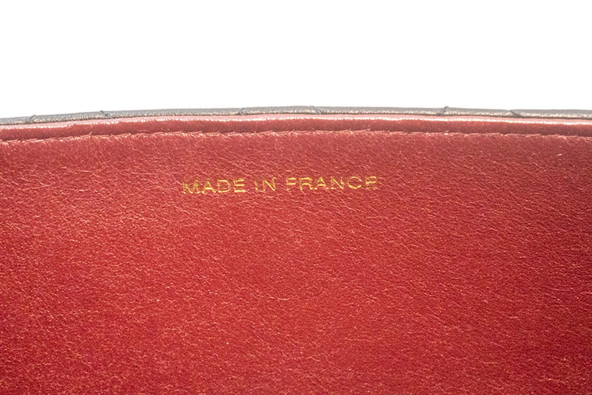 CHANEL Kleine Ketten-Umhängetasche Clutch Schwarz Gestepptes Überschlagmodell Lammleder ap4 hannari-shop