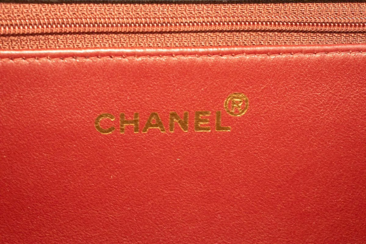 CHANEL Full Flap Chain Schultertasche Clutch Schwarz Gestepptes Lammleder ao4 hannari-shop