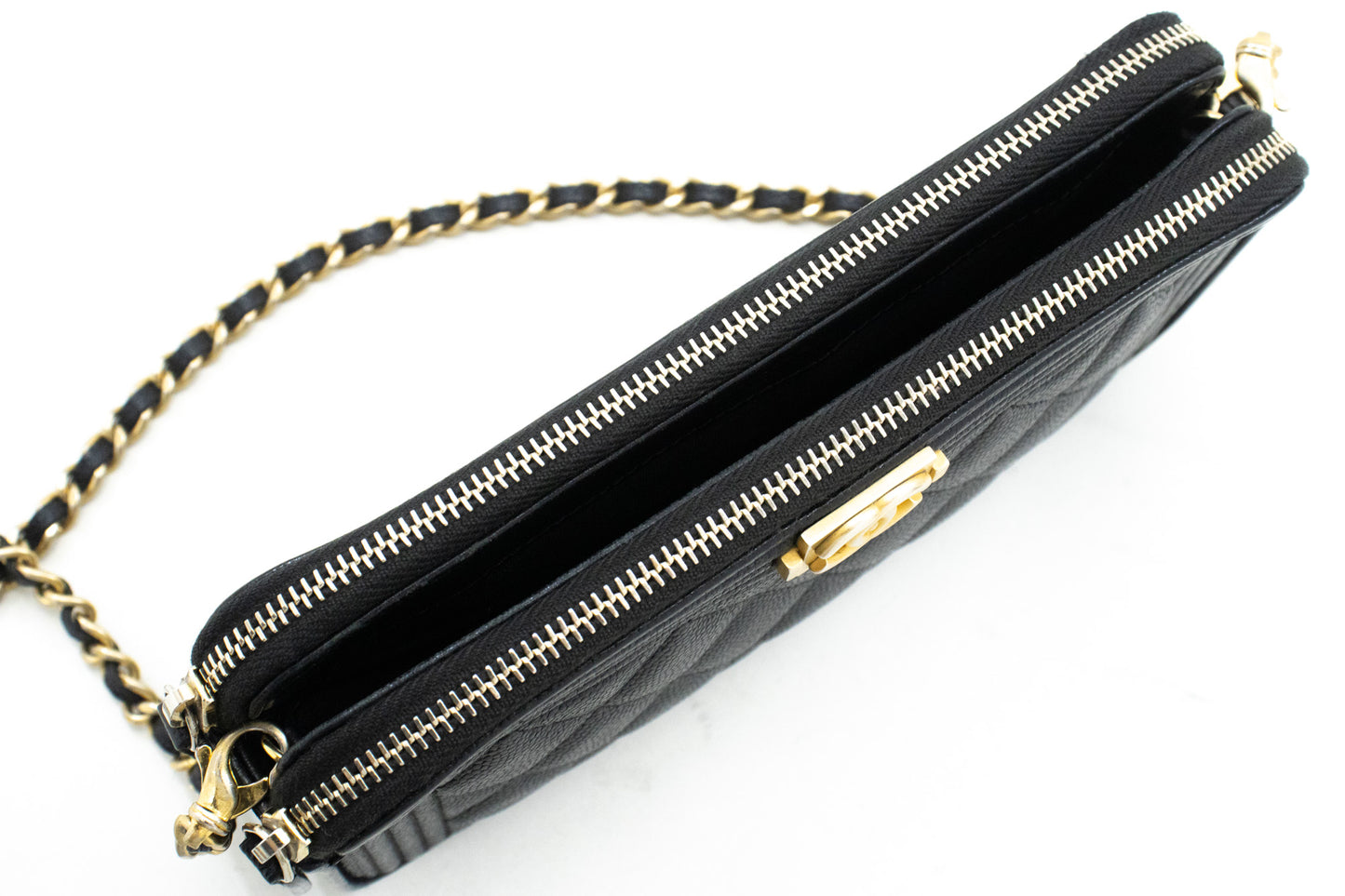 CHANEL Boy Black Caviar Geldbörse mit Kette WOC Doppelter Reißverschluss Schultertasche n35 hannari-shop