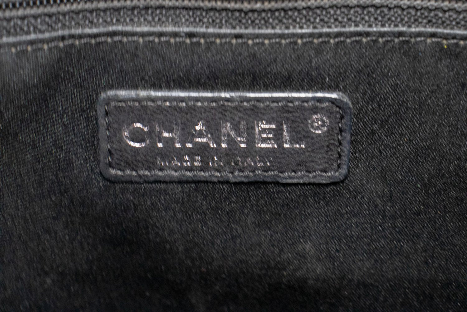 CHANEL Caviar GST 13" Grand Shopping Tote Kettenschultertasche Schwarz n38 hannari-shop