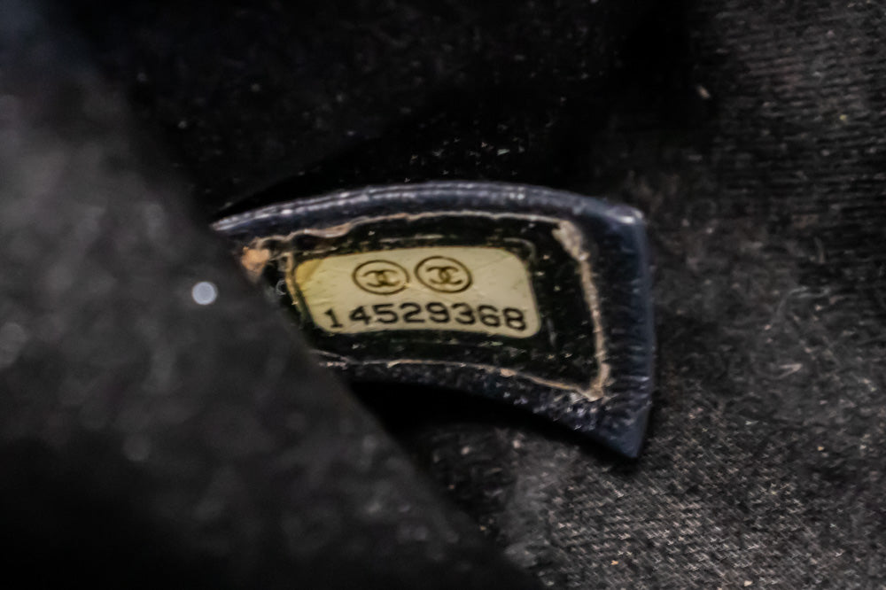 CHANEL Caviar GST 13" Grand Shopping Tote Kettenschultertasche Schwarz n38 hannari-shop