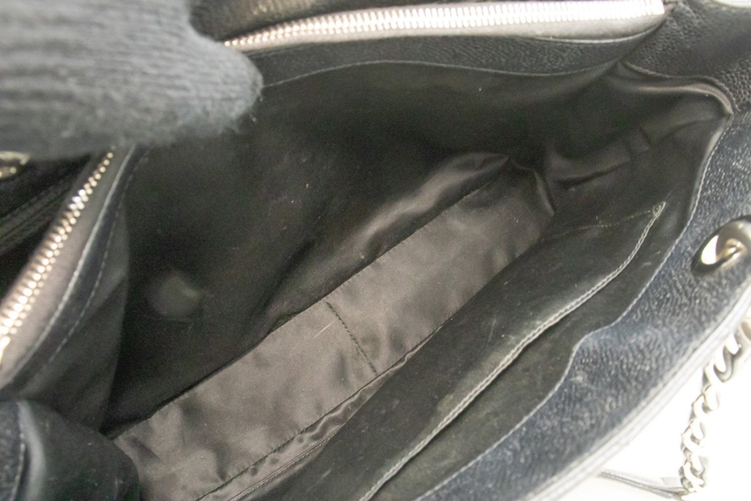 CHANEL Caviar GST 13" Grand Shopping Tote Kettenschultertasche Schwarz n38 hannari-shop