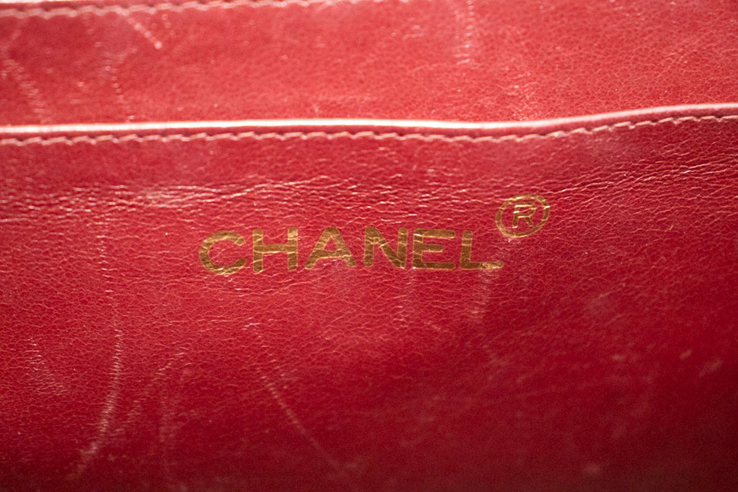 CHANEL Klassische große 13" Umhängetasche mit Umhängekette und schwarzer Lammhaut j74