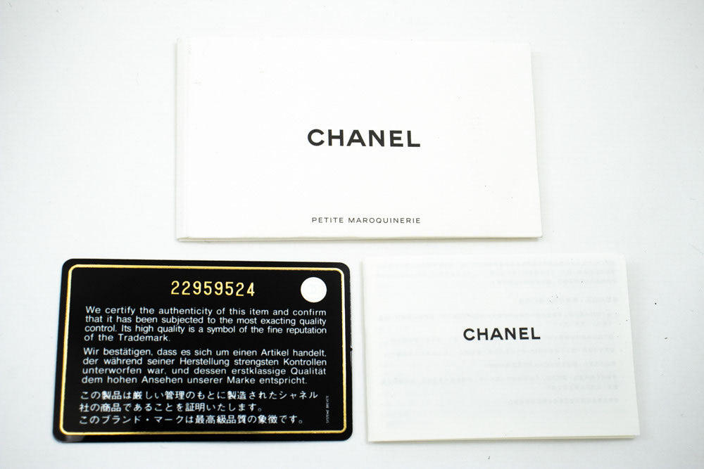 CHANEL V-Stitch Geldbörse aus Kalbsleder mit Kette WOC Umhängetasche ab2 hannari-shop