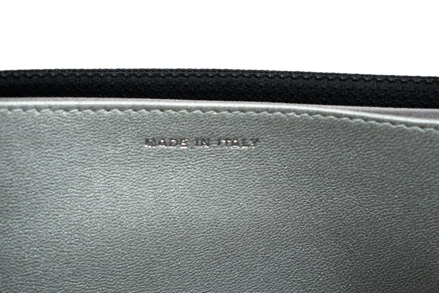 CHANEL Schwarze Camellia Prägung Geldbörse mit Kette WOC Schultertasche ab6 hannari-shop