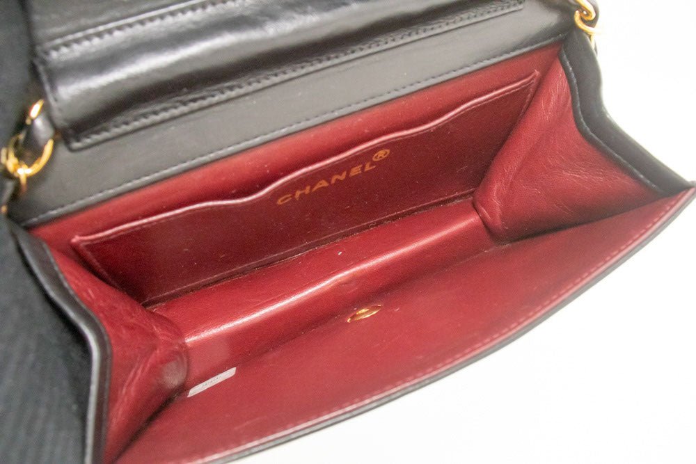 CHANEL Full Flap Small Chain Schultertasche Clutch Schwarz Steppung ab7 hannari-shop