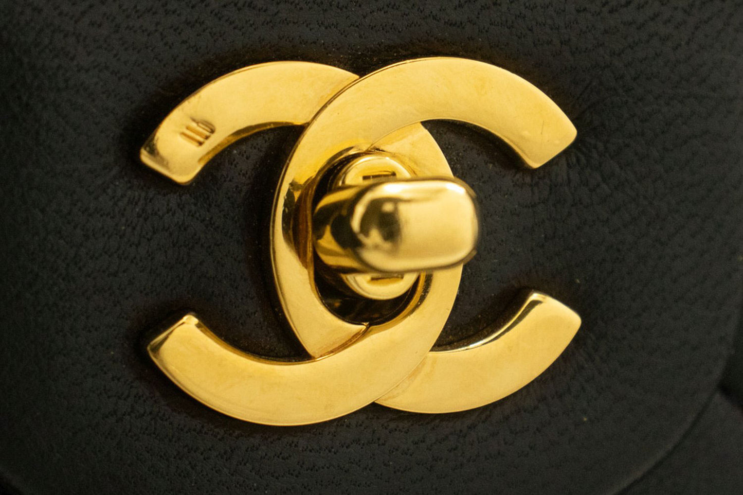 CHANEL Classic Double Flap Square Chain Schultertasche Schwarz Lamm ad1 hannari-shop