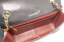 CHANEL Diana Flap Chain Shoulder Bag Black Quilted Lambskin Purse ah1 hannari-shop