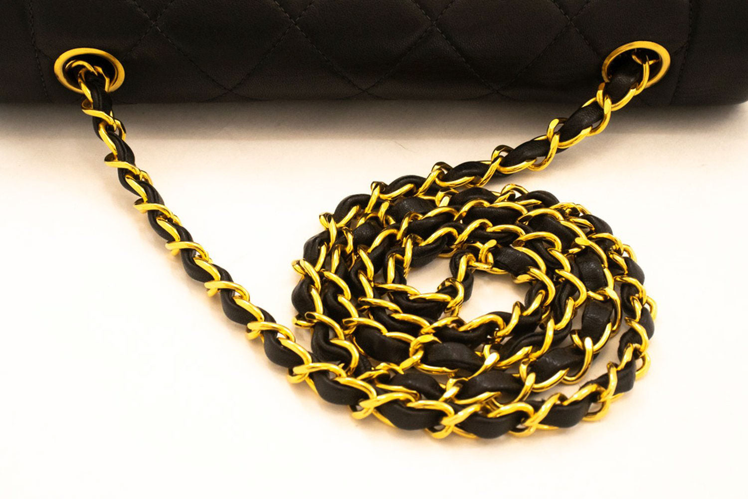 CHANEL Diana Flap Chain Schultertasche Schwarz Stepp-Lammleder ai3 hannari-shop