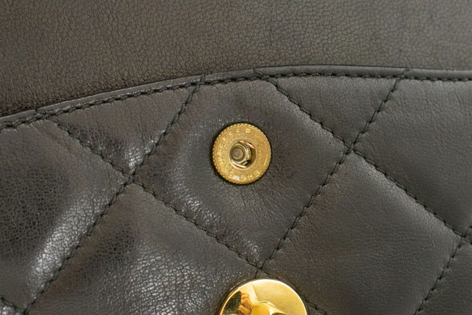 CHANEL Paris Limited Vintage Chain Shoulder Bag Black Quilted Flap ai9 hannari-shop