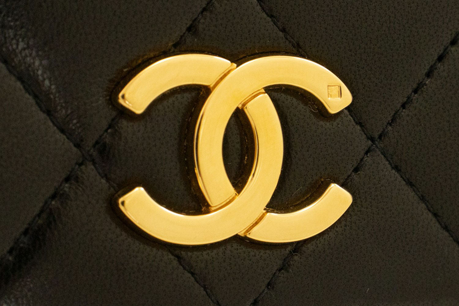 CHANEL Full Flap Small Chain Shoulder Bag Clutch Black Quilted aj1 hannari-shop