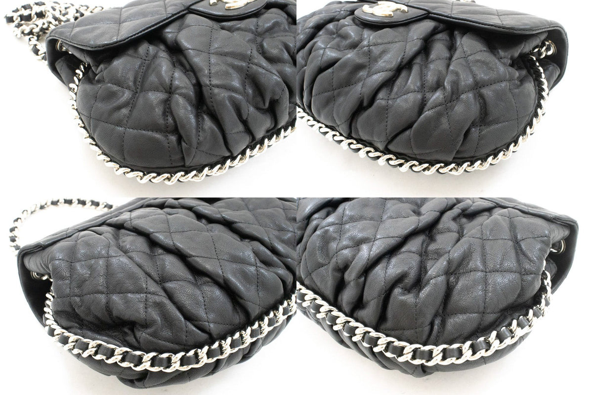 CHANEL Chain Around Schultertasche Crossbody Schwarz Kalbsleder ap9 — Ecken hannari-shop