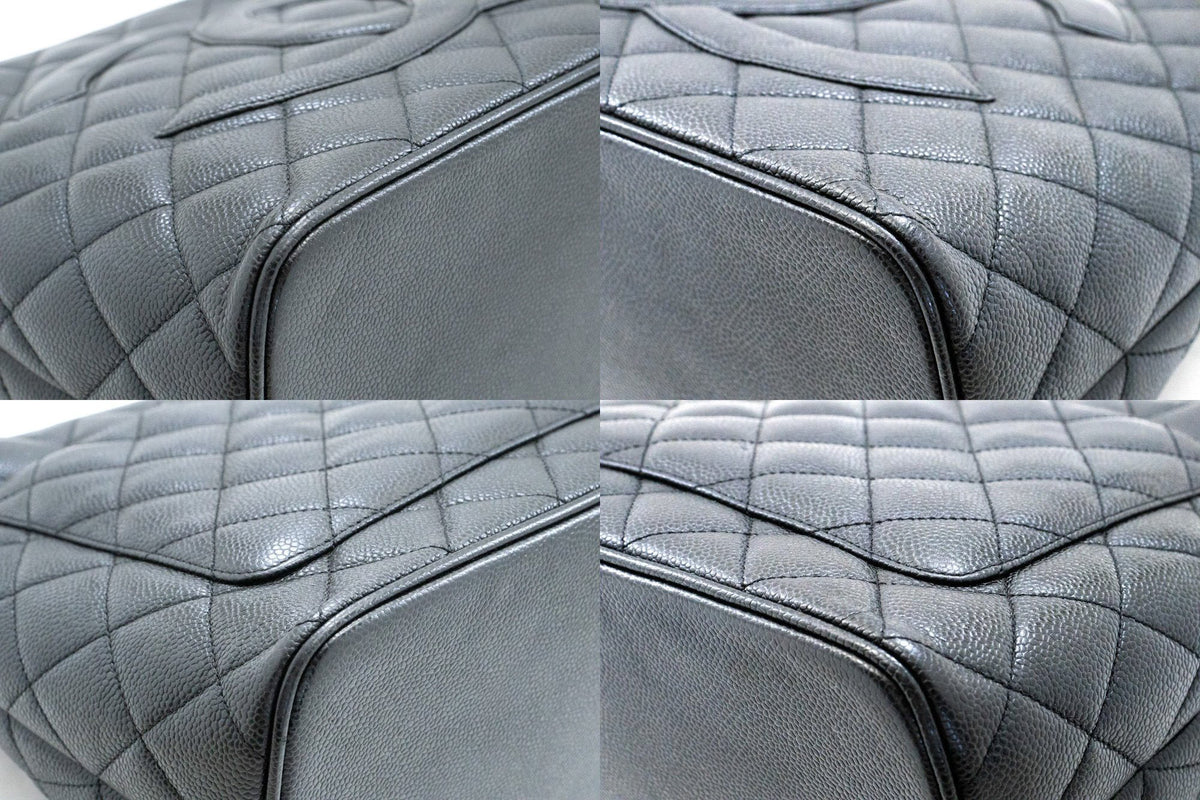 CHANEL Silberne Medaillon-Tasche aus genarbtem Kalbsleder mit Schulterriemen ap3 — Ecken hannari-shop