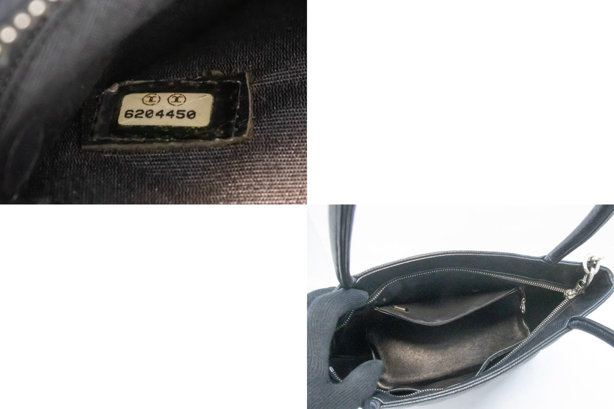 CHANEL Silberne Medaillon-Tasche aus genarbtem Kalbsleder mit Schulterriemen ap3 — Seriennummer hannari-shop