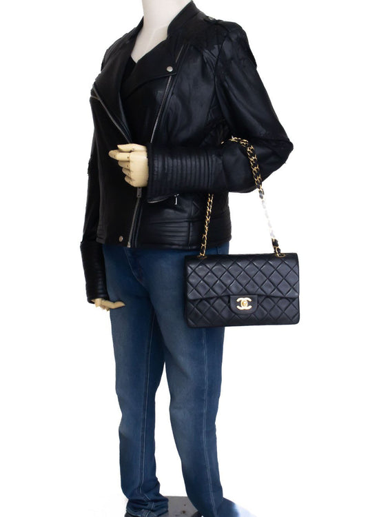 CHANEL Classic Double Flap 9" Kettenschultertasche Schwarz Lammleder aj4 hannari-shop
