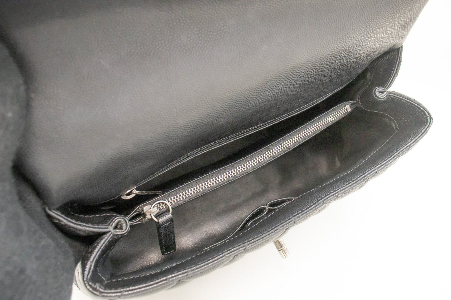 CHANEL 2-Wege-Top-Handle-Tasche Schultertasche Schwarz Caviar-Leder L52 hannari-shop
