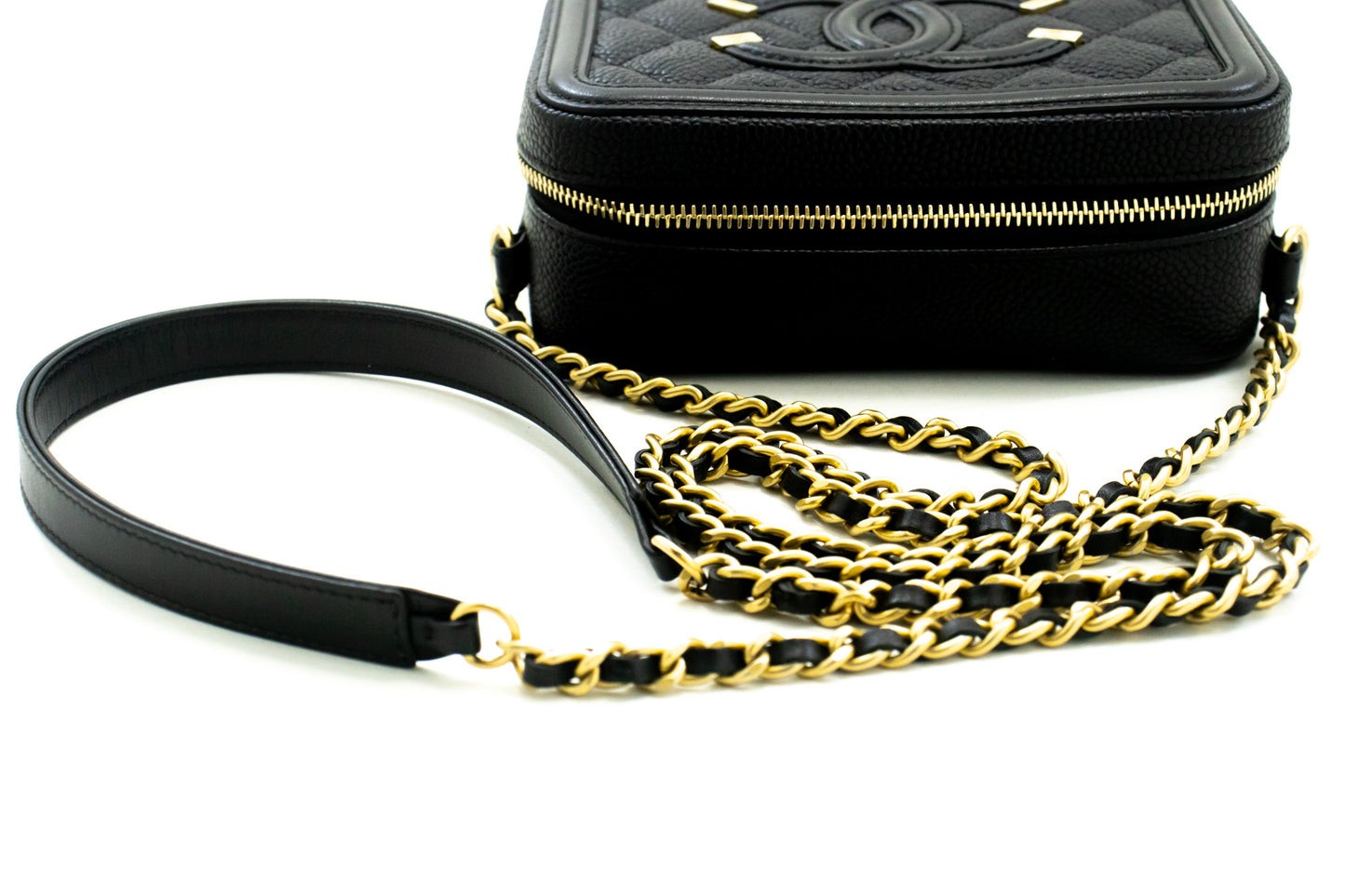 CHANEL Micro Caviar Grained Calfskin Chain Shoulder Bag Black Zip L82 hannari-shop